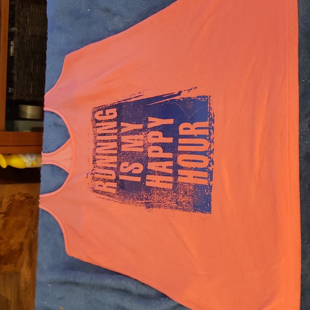 Under Armour tank